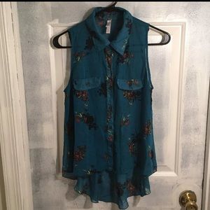 Cute Dressy Casual Sleeveless Blouse
